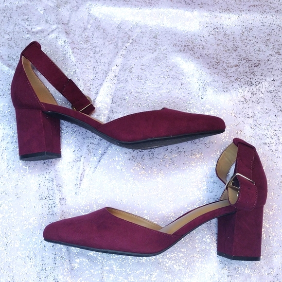Burgundy suede chunky heels - Picture 3 of 3